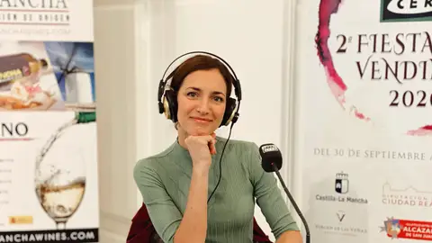 América Valenzuela en la 2ª Fiesta de la Vendimia América Valenzuela en la 2ª Fiesta de la Vendimia