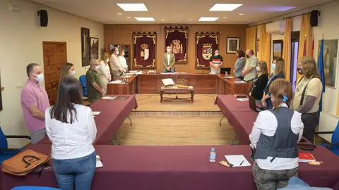 Pleno Argamasilla de Alba Minuto de silencio