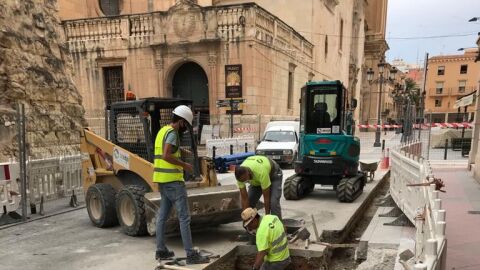Excavaciones arqueol&oacute;gicas en la calle Uberna.