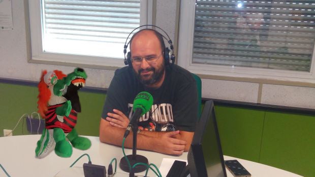 El Córdoba ultima los fichajes de un delantero sub 23 y un jugador de banda izquierda El Córdoba ultima los fichajes de un delantero sub 23 y un jugador de banda izquierda