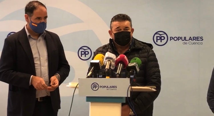 El PP suspende de militancia al alcalde de Villar de Cañas (Cuenca) por descalificar a Irene Montero El PP suspende de militancia al alcalde de Villar de Cañas (Cuenca) por descalificar a Irene Montero