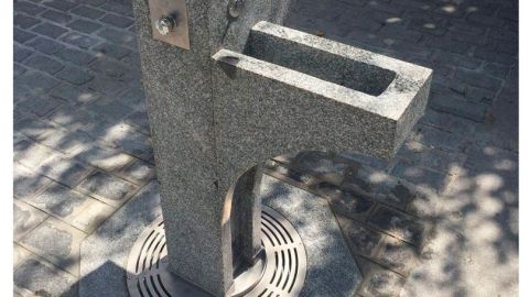 Fuente de agua en C&aacute;diz