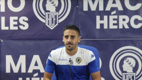 Moyita, en su presentaci&oacute;n con el H&eacute;rcules.