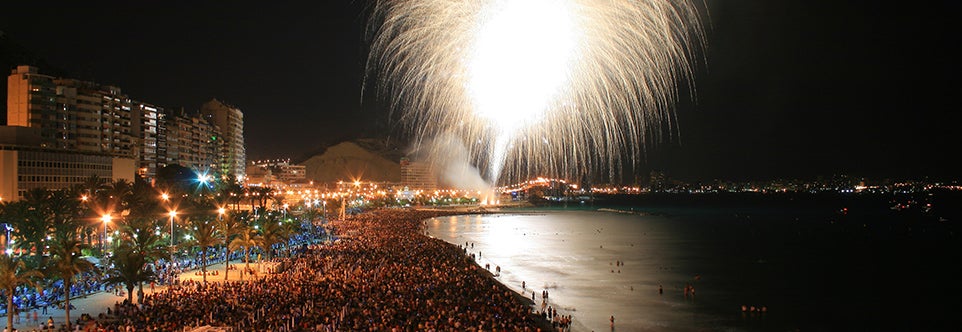 Las presidentas de las fiestas de Alicante piden prudencia antes de hablar de suspender celebraciones Las presidentas de las fiestas de Alicante piden prudencia antes de hablar de suspender celebraciones