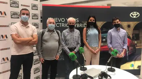 Monserrate Hernández, José Luis Maruenda, José Antonio Morante 'Lico', Andrea de Luis y Felipe Canals, en Toyota Elche. ELCHE CF