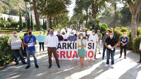 La viceportavoz socialista en el Ayuntamiento de M&aacute;laga se reuni&oacute; este jueves con vecinos de la barriada malague&ntilde;a de La Princesa
