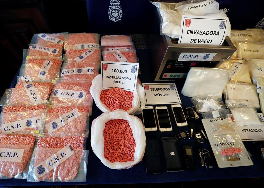 Las consecuencias legales de las drogas Las consecuencias legales de las drogas