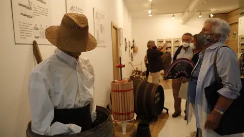 Exposición en la sala 'Charco' Exposición en la sala 'Charco'
