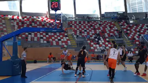 Puerta cerrada en Riazor El Leyma jugará sin público ante el Valladolid