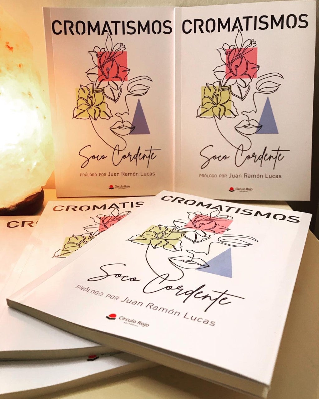 "Cromatismos", de la escritora conquense Soco Cordente "Cromatismos", de la escritora conquense Soco Cordente