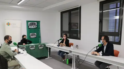 Tertulia en Más de uno Elche Tertulia en Más de uno Elche