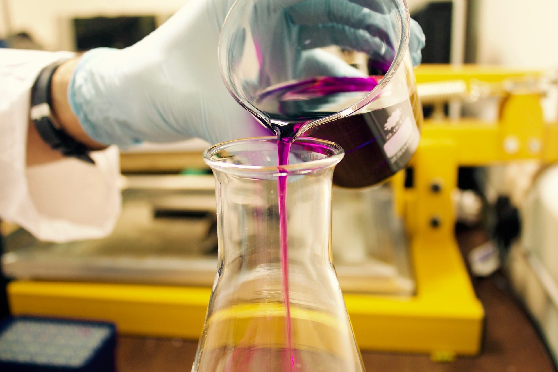 Eureka: Experimentos científicos terroríficos Eureka: Experimentos científicos terroríficos