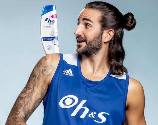 Ricky Rubio: "Ojalá podamos jugar los JJOO, pero si coincide elegiría seguir cobrando mi contrato y jugar la NBA" Ricky Rubio: "Ojalá podamos jugar los JJOO, pero si coincide elegiría seguir cobrando mi contrato y jugar la NBA"