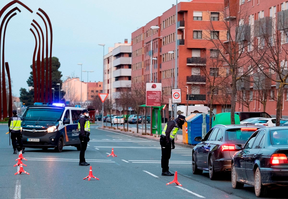 Coronavirus, confinamiento y toque de queda en España: nuevas medidas en Madrid, casos y última hora de la Covid-19 Coronavirus, confinamiento y toque de queda en España: nuevas medidas en Madrid, casos y última hora de la Covid-19