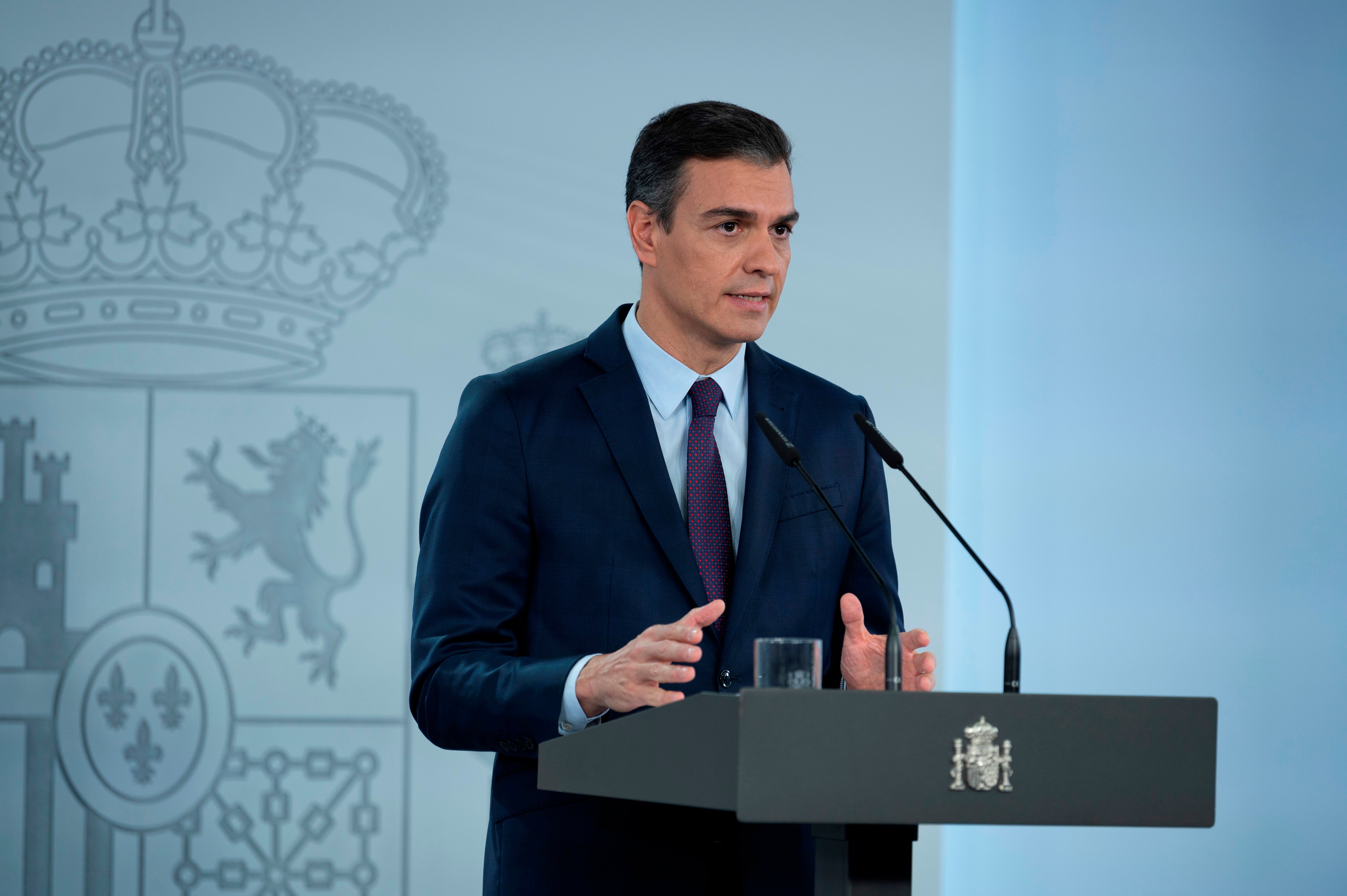 Sánchez convoca un Consejo de Ministros extraordinario este domingo para abordar la declaración del estado de alarma Sánchez convoca un Consejo de Ministros extraordinario este domingo para abordar la declaración del estado de alarma