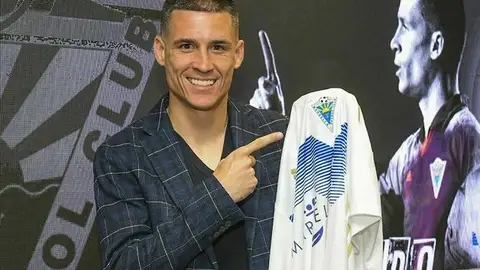 Juanmi Callejón Callejón el día que fue presentado