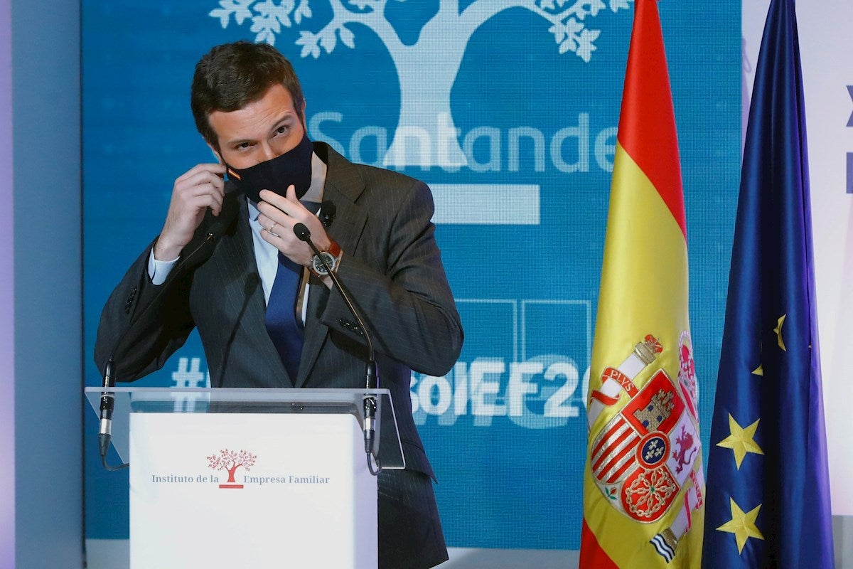 Pablo Casado ofrece a Sánchez un estado de alarma de ocho semanas Pablo Casado ofrece a Sánchez un estado de alarma de ocho semanas