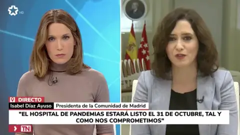 La presidenta de Madrid, Isabel Díaz Ayuso, (derecha) durante la entrevista que ofreció a Telemadrid Isabel Díaz Ayuso para Telemadrid