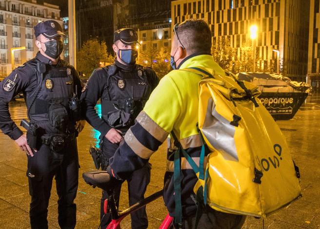 Apoyo del Gobierno de Aragón al toque de queda entre las 23:00 y las 6:00 Apoyo del Gobierno de Aragón al toque de queda entre las 23:00 y las 6:00