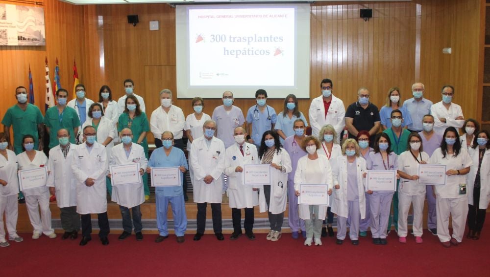 El equipo de trasplantes del Hospital General