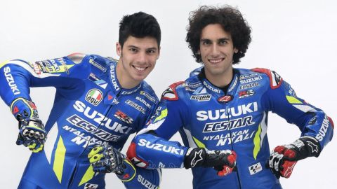 Los dos piloto de Suzuki