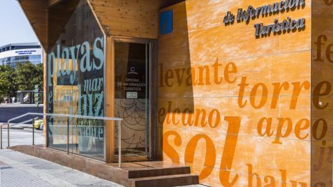 Oficina de turismo de C&aacute;diz