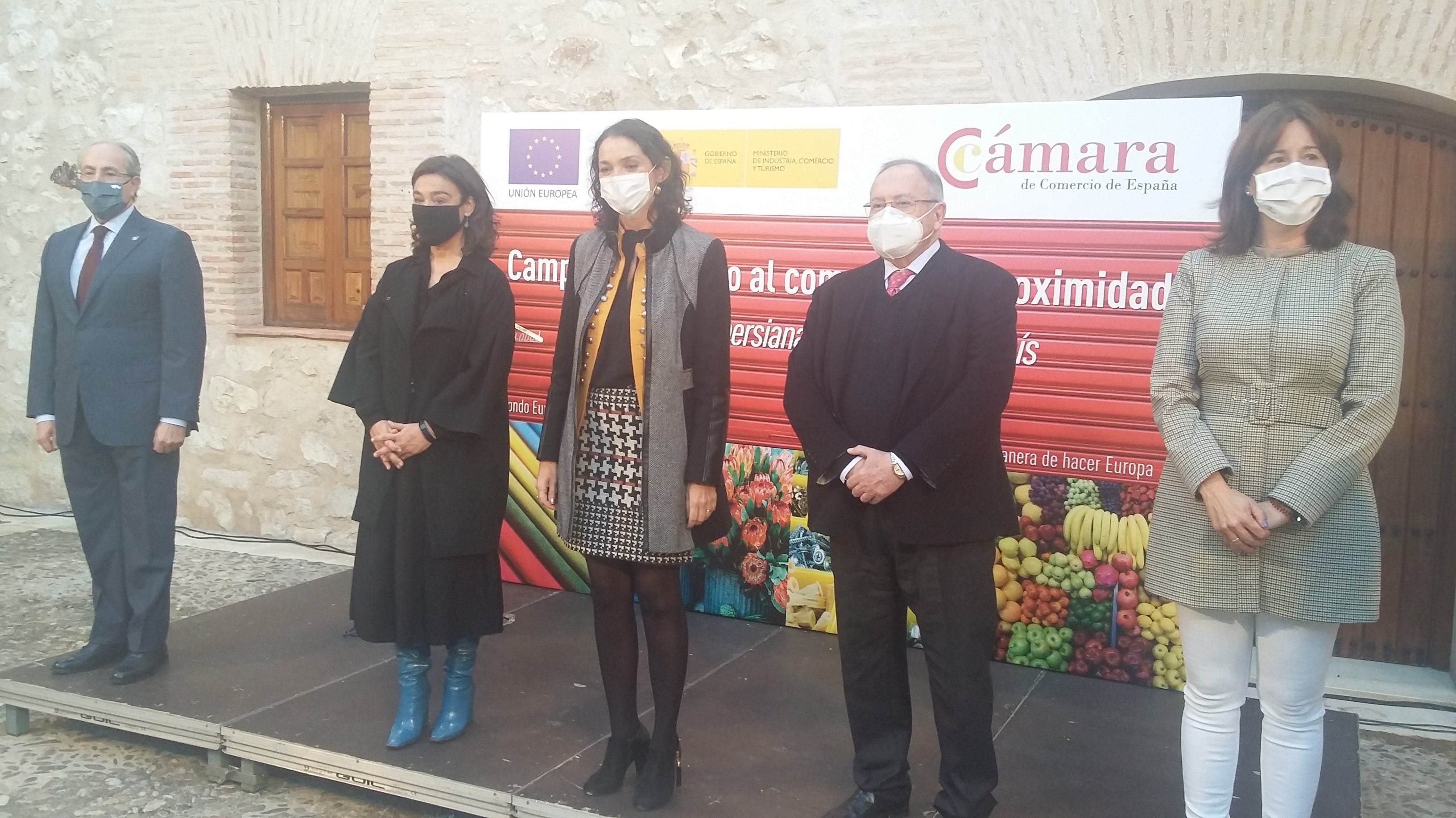 Maroto agradece en Ciudad Real a comerciantes que levantan la persiana diariamente porque "con ellos se construye país" Maroto agradece en Ciudad Real a comerciantes que levantan la persiana diariamente porque "con ellos se construye país"