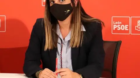 El PSOE denuncia la dejadez de funciones de la Junta en las residencias de personas mayores Política