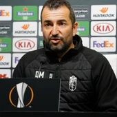 Diego Martinez ante el PAOK de Salónica Diego Martinez ante el PAOK de Salónica