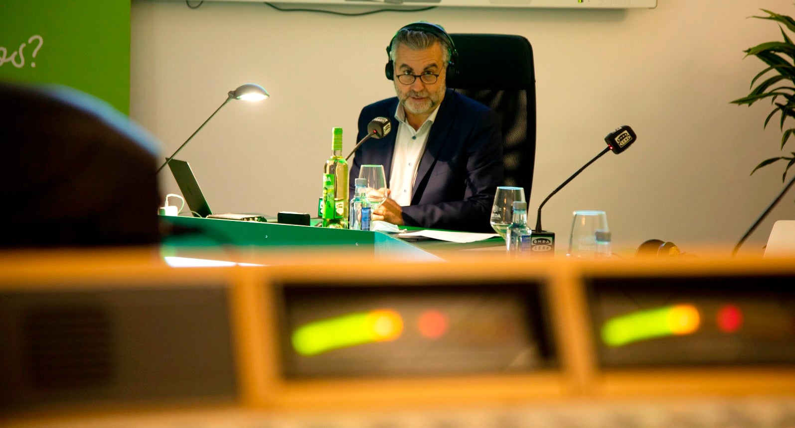 Monólogo de Alsina: "Solbes con coleta" Monólogo de Alsina: "Solbes con coleta"