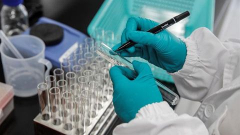 Noticias de la ma&ntilde;ana (28-10-20) Cient&iacute;ficos de Oxford alertan de la necesidad de un m&eacute;todo com&uacute;n para evaluar la eficacia de las vacunas contra el coronavirus