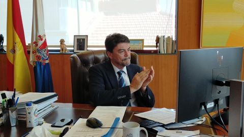 Luis Barcala ha presidido el Pleno que ha sido telem&aacute;tico 