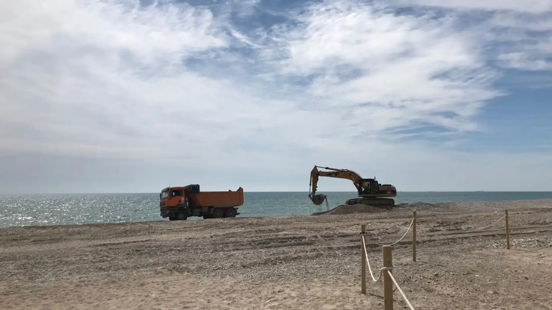 La Demarcación de Costas de Valencia se ha comprometido a tener listo el proyecto para la costa de Sagunto antes de final de año.