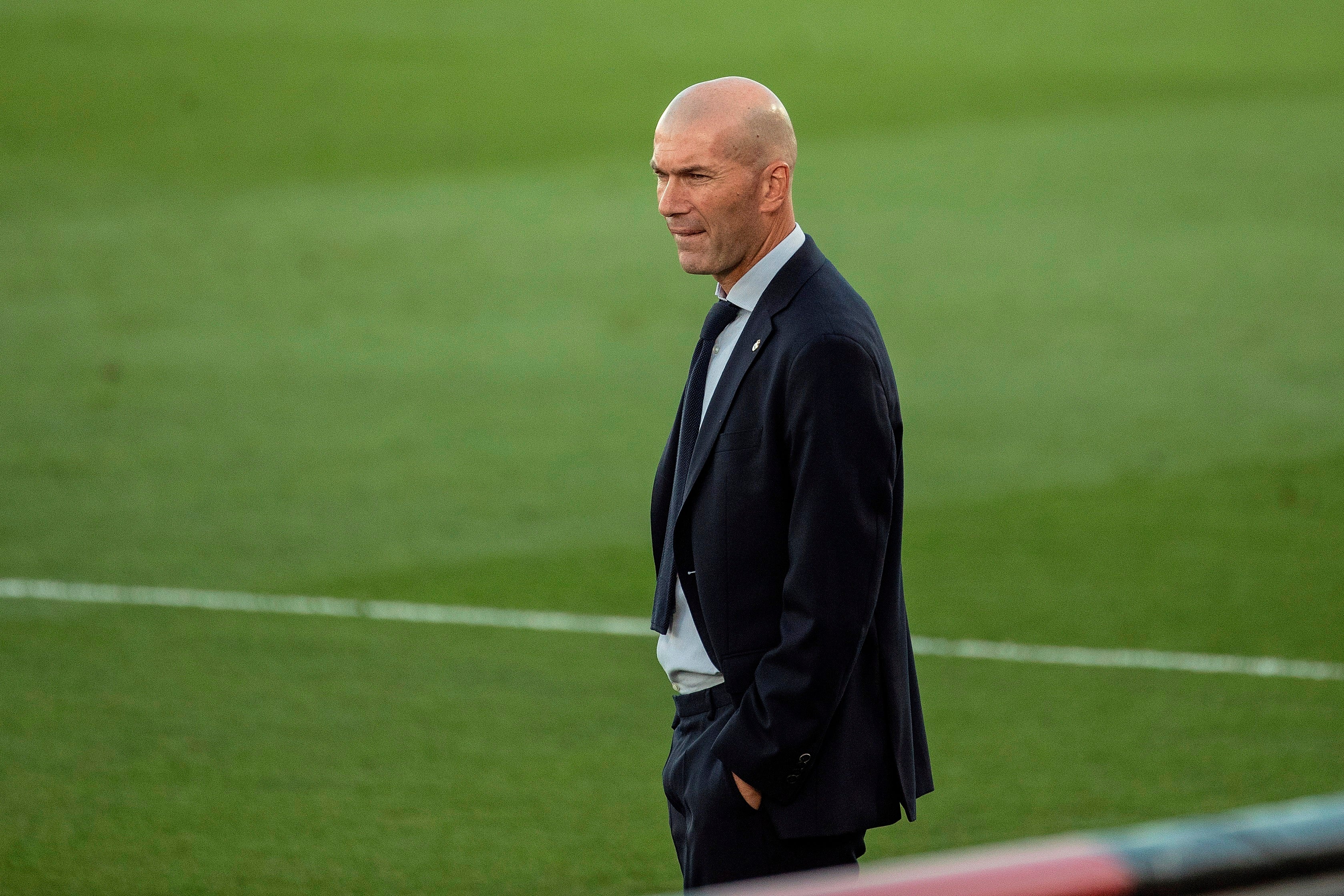 El problemón de Zidane: Ramos y Varane, muy tocados; Nacho, lesionado y Militao, con coronavirus El problemón de Zidane: Ramos y Varane, muy tocados; Nacho, lesionado y Militao, con coronavirus