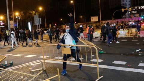 Disturbios en Madrid de violentos contra las medidas del Gobierno