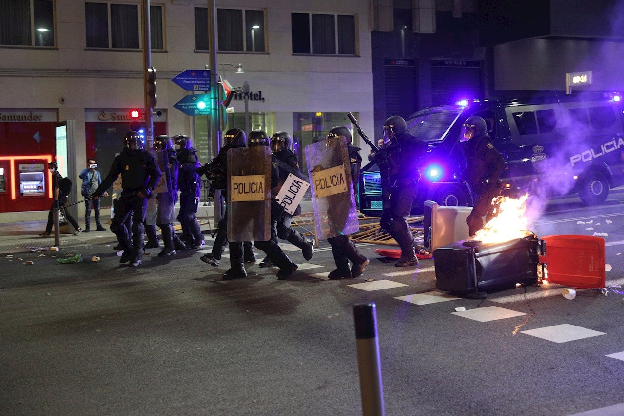 La Policía reclama mayor seguridad sanitaria y jurídica ante el aumento de las protestas La Policía reclama mayor seguridad sanitaria y jurídica ante el aumento de las protestas
