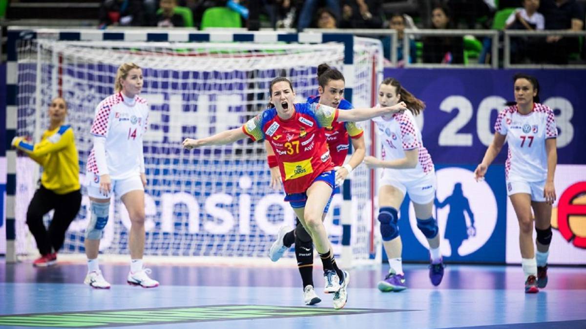 "Es una pena que no haya gente en las gradas, pero hay que adaptarse a la situación que vivimos" "Es una pena que no haya gente en las gradas, pero hay que adaptarse a la situación que vivimos"