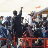  Llegada al muelle de Arguineguín (Gran Canaria) del buque de Salvamento Marítimo Guardamar Polimnia 