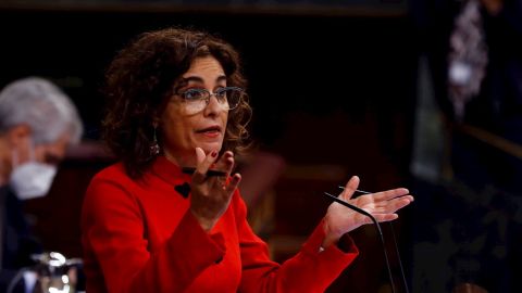 Mar&iacute;a Jes&uacute;s Montero, ministra de Hacienda, defiende los Presupuestos en el Congreso