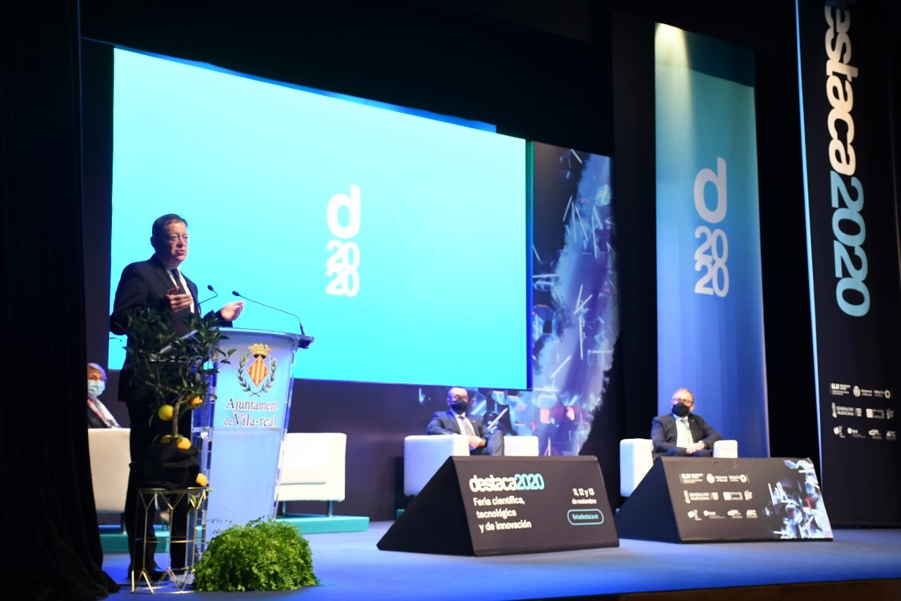 Ximo Puig: “Més que mai hem d´invertir en ciència, amb la mirada posada en la vacuna contra la COVID" Ximo Puig: “Més que mai hem d´invertir en ciència, amb la mirada posada en la vacuna contra la COVID"