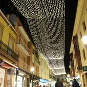 Más luces de navidad para estimular las compras el comercio local de Alcázar Más luces de navidad para estimular las compras el comercio local de Alcázar