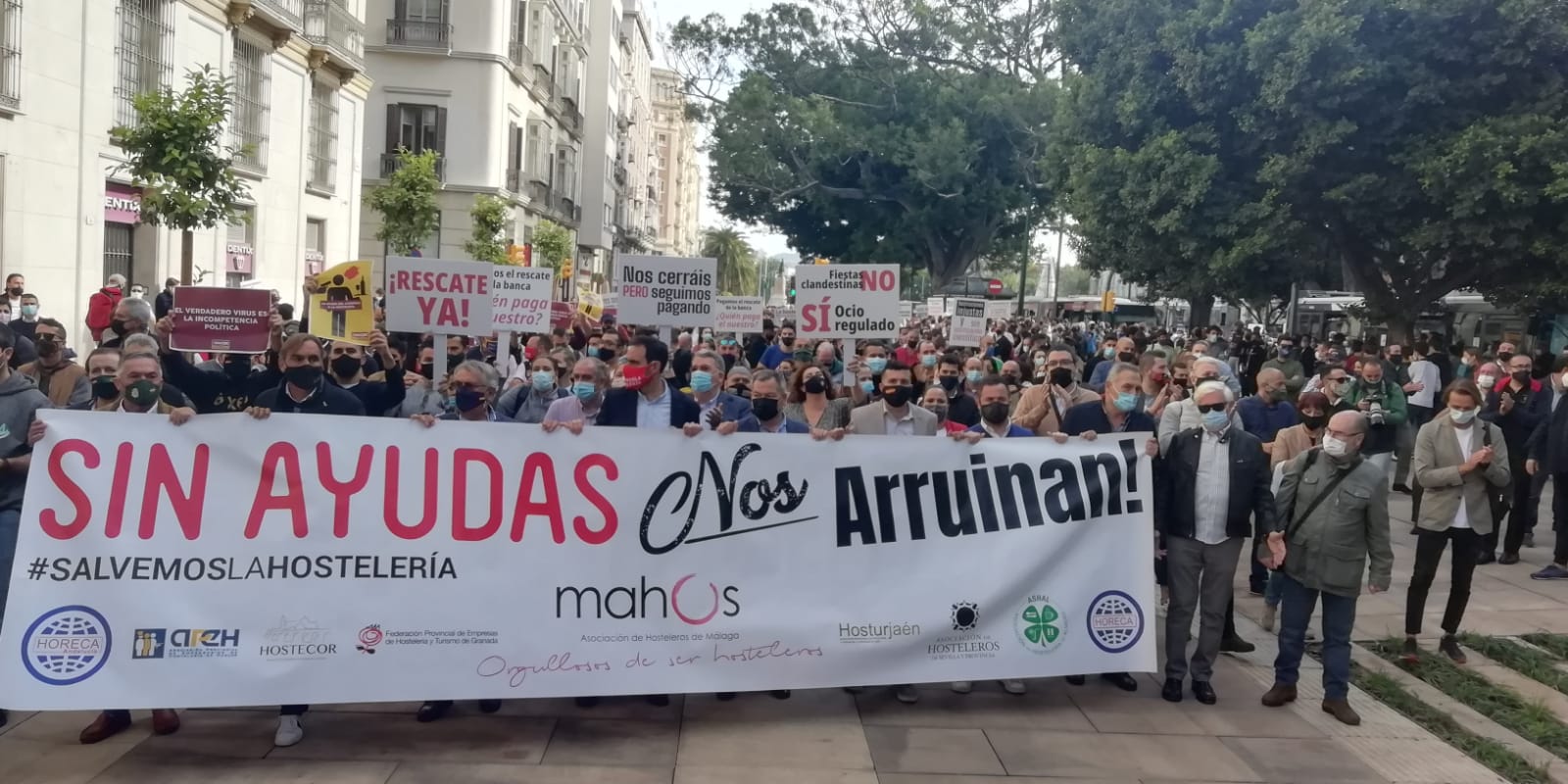 Los hosteleros, indignados, hablan de ruina y piden medidas urgentes de ayuda al sector Los hosteleros, indignados, hablan de ruina y piden medidas urgentes de ayuda al sector