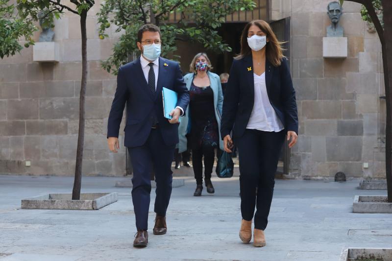 El govern farà públic avui el pla de desescalada després de les tensions entre els partits del govern El govern farà públic avui el pla de desescalada després de les tensions entre els partits del govern
