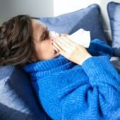 La pérdida de olfato y la aparición de erupciones cutáneas, claves para diferenciar la gripe y la Covid-19