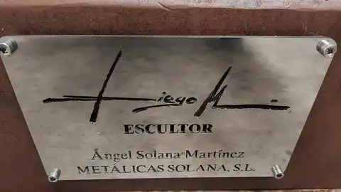 Placa Monumento Víctimas COVID Placa Monumento Víctimas COVID