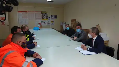 Reunion trabajores de Alcoa