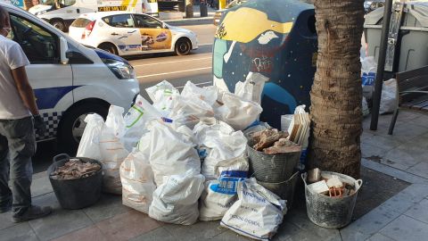 Vertido ilegal de escombros en pleno centro de Alicante