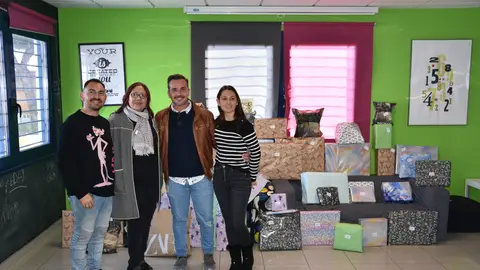 Campaña "Sonríe con un juguete" de Punta Umbría Campaña "Sonríe con un juguete" de Punta Umbría