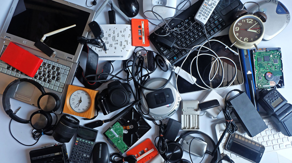 Ayuda al medio ambiente con el reciclaje de los pequeños electrodomésticos Ayuda al medio ambiente con el reciclaje de los pequeños electrodomésticos
