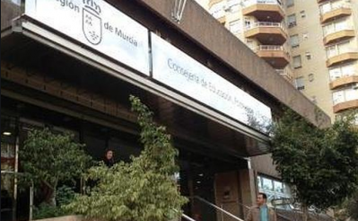 Prescribe la multa de 300.000 euros impuesta al colegio concertado Antonio de Nebrija por imponer el pago de cuotas a los padres Prescribe la multa de 300.000 euros impuesta al colegio concertado Antonio de Nebrija por imponer el pago de cuotas a los padres